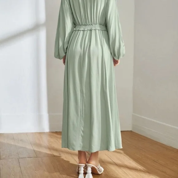 Dress - Picture 4 of 5